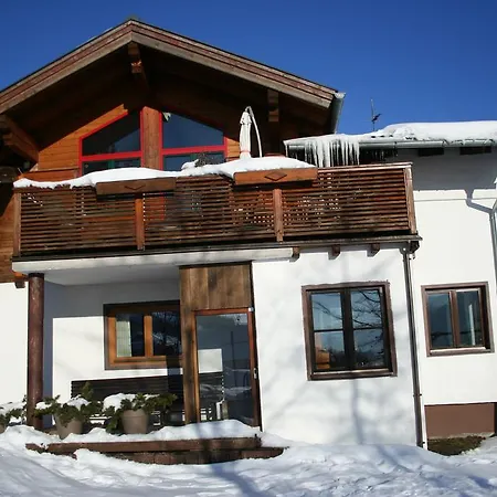 Haus Eberl Apartmán *